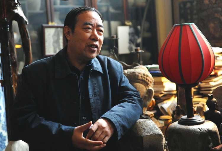  代际资源整合：贾平凹为女铺路的深层逻辑与路径分析 新闻