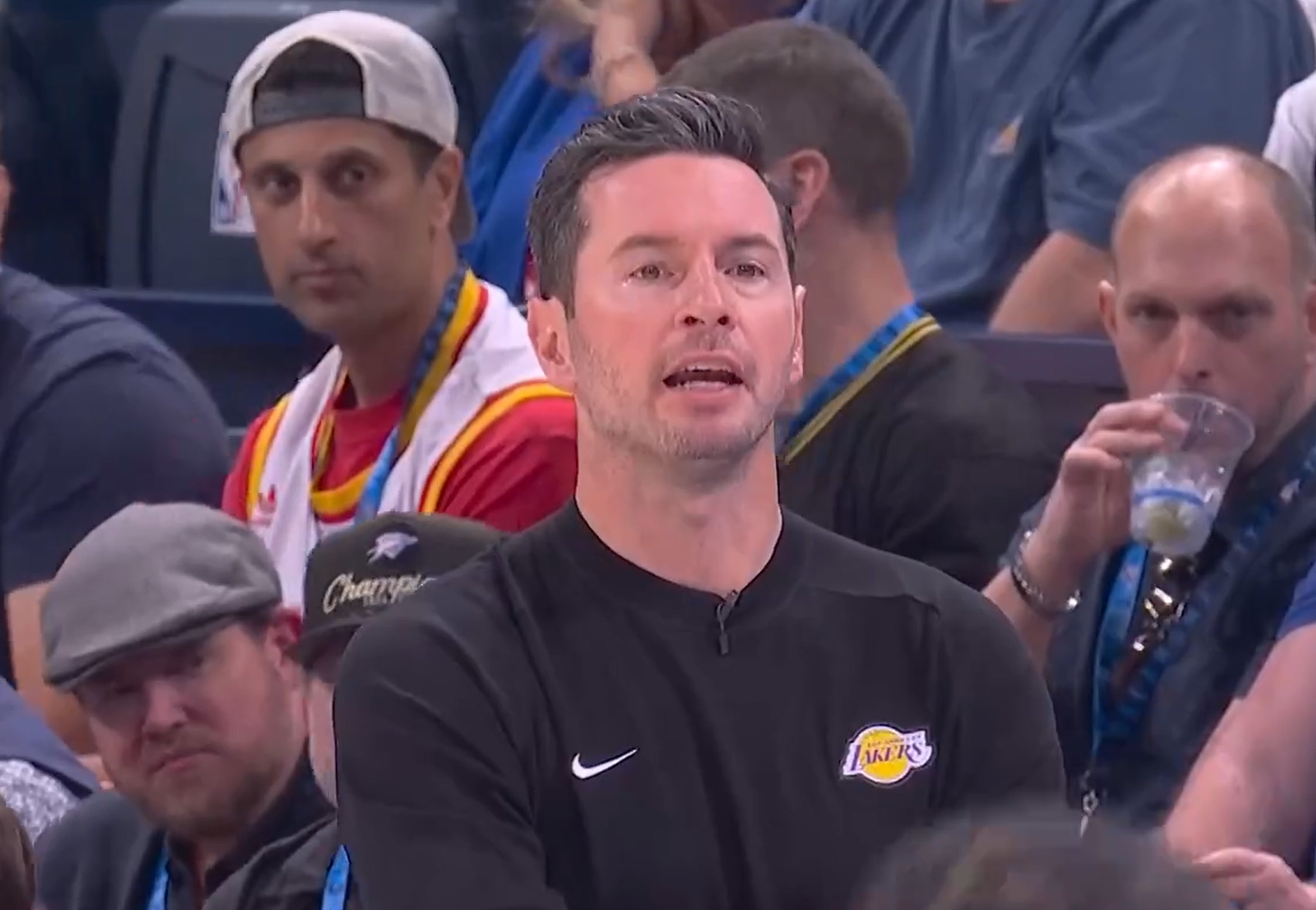  【深度复盘】东契奇迷失俄城之夜：数据还原湖人惨案的五大技术败因 体育新闻