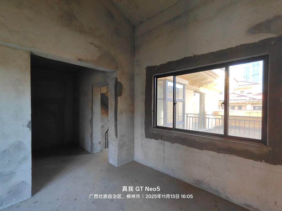  法拍别墅捡漏实录：柳州正和城252㎡联排的竞拍复盘与出价策略 房产家居