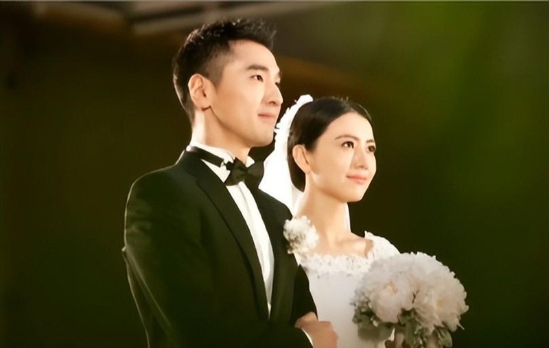  隐私保卫战：明星家庭的边界艺术与11年零绯闻的运营密码 娱乐新闻
