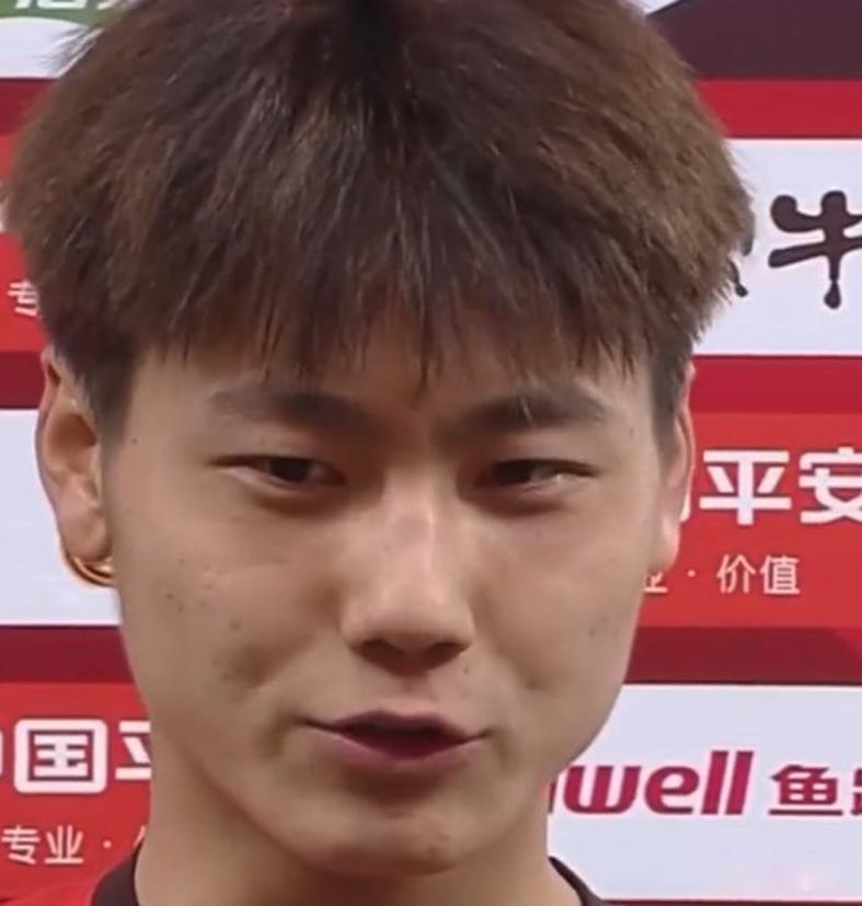  U23门将伤退背后：三大悍将复盘朝鲜节奏，数据揭示战术困局 体育新闻