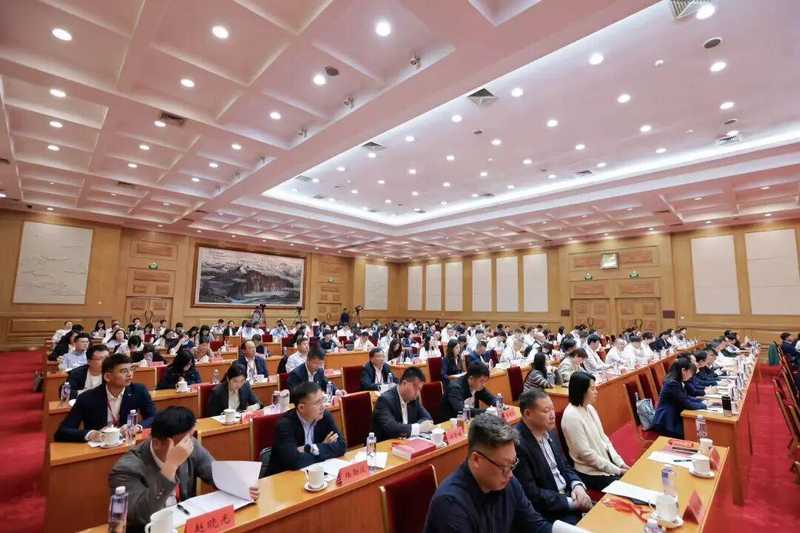  十年追踪：从车间到会场——产业工人队伍建设的破局之路 企业服务